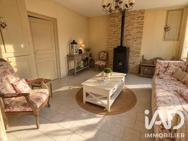 Maison à vendre 8 pièces 146 m² Sens-Beaujeu
