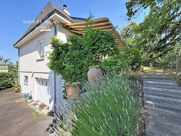 Vie de plain pied et étage, sous sol total 70 M2.