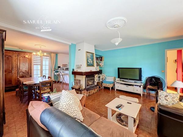 Vie de plain pied et étage, sous sol total 70 M2.