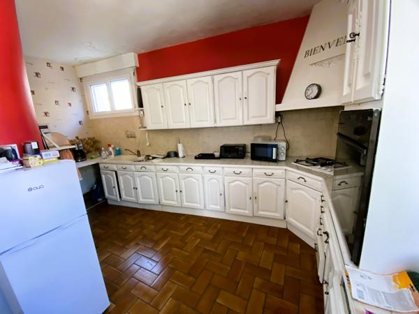 Baud (56150) Maison de ville dans le centre de BAUD