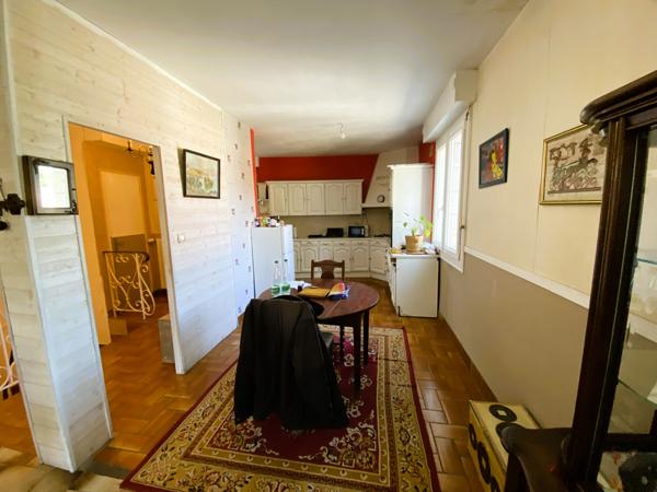 Baud (56150) Maison de ville dans le centre de BAUD