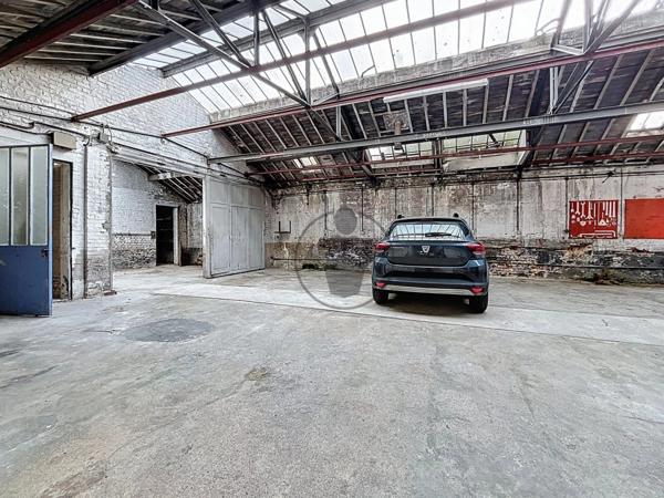 Vente Local commercial 12 pièces 275 m2 à Saint-Quentin