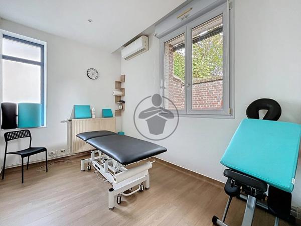 Vente Local commercial 12 pièces 275 m2 à Saint-Quentin