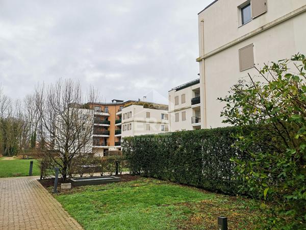 Appartement Guyancourt 2 pièce(s) 49.95 m2