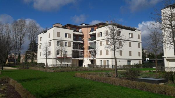 Appartement Guyancourt 2 pièce(s) 49.95 m2