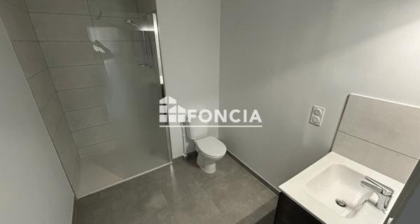 Location Studio 30 m² - Clermont-ferrand 63100