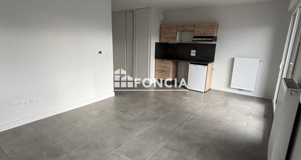 Location Studio 30 m² - Clermont-ferrand 63100