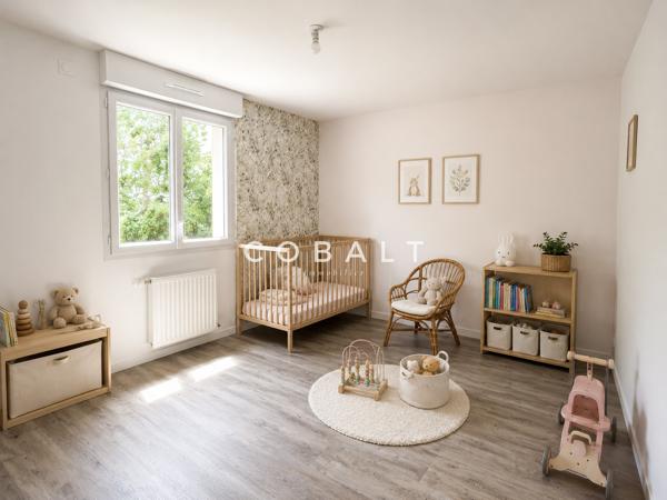 Maison contemporaine de 100 m² avec jardin arboré et double garage