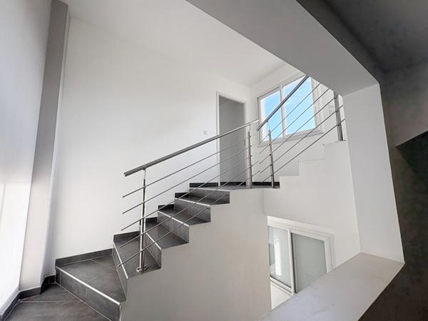 Hyères EST - Maison T5 récente