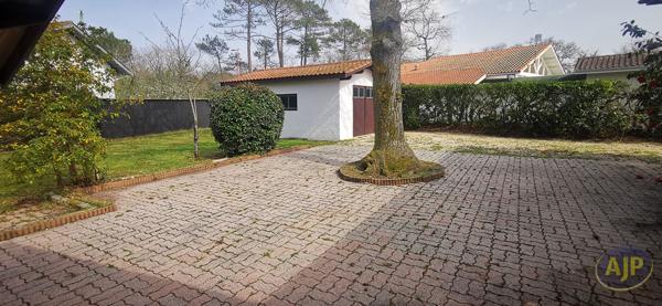 Maison à vendre Lanton - 7 pièces, 148m² avec 6 chambre(s) à 730 000€ - AJP Immobilier Andernos les Bains