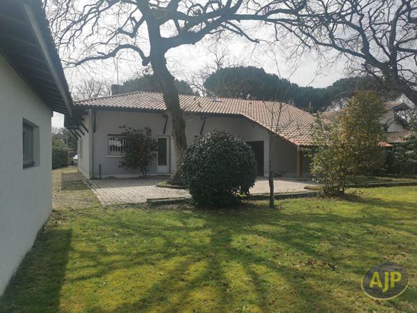 Maison à vendre Lanton - 7 pièces, 148m² avec 6 chambre(s) à 730 000€ - AJP Immobilier Andernos les Bains