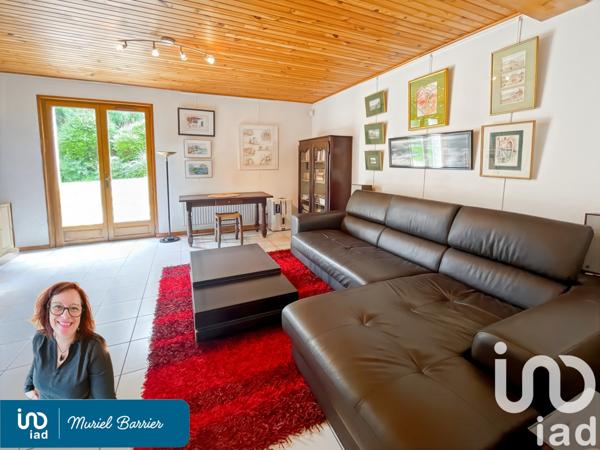 Maison à vendre 8 pièces 208 m² Saint-Genest-Lerpt