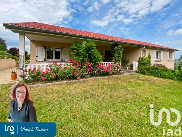 Maison à vendre 8 pièces 208 m² Saint-Genest-Lerpt