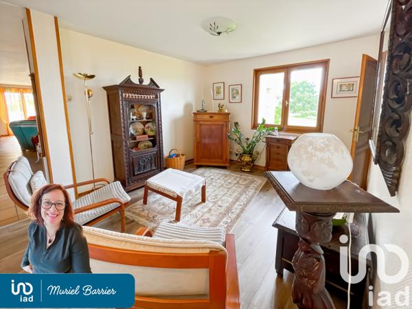 Maison à vendre 8 pièces 208 m² Saint-Genest-Lerpt