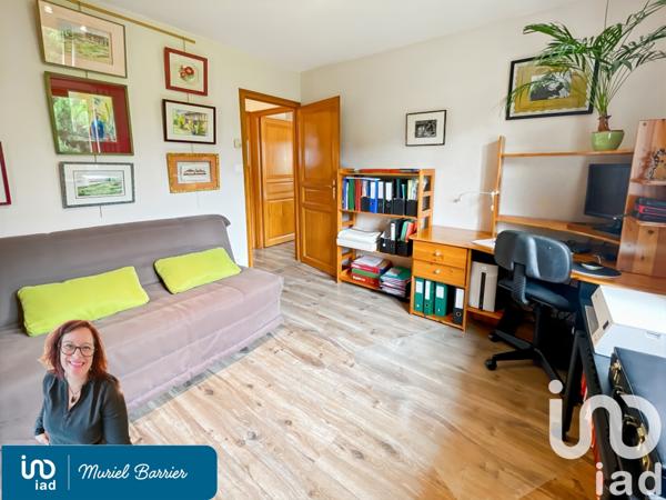 Maison à vendre 8 pièces 208 m² Saint-Genest-Lerpt