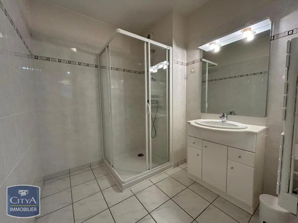 Appartement à louer 3 pièces 80.8m²