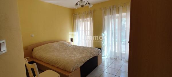 Maison de village aux Mées avec cour et terrasse – Rare sur le marché.