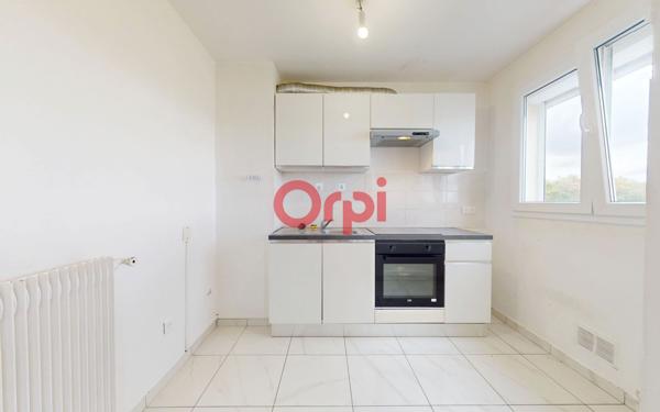 Appartement à vendre    1 pièce • 32,93 m2 Livry-Gargan