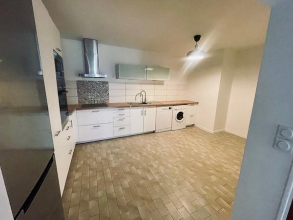 Maison T4 SAINT SEBASTIEN SUR LOIRE charges comprises électricité, gaz et eau/ colocation accepté