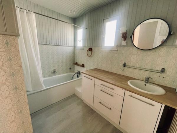 Maison T4 SAINT SEBASTIEN SUR LOIRE charges comprises électricité, gaz et eau/ colocation accepté