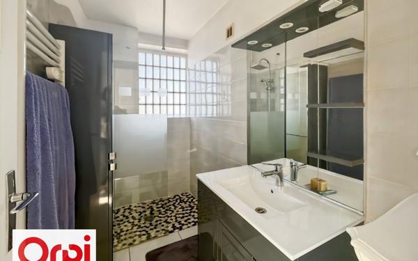 Appartement à vendre    3 pièces • 83,85 m2 Béziers