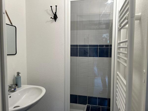 Golf de Pont Royal, maison climatisée,T4 ,grand jardin avec vue