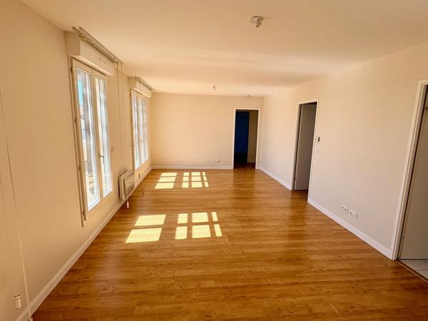 Appartement + 2 parkings