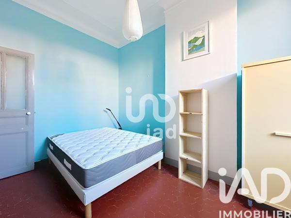Location appartement 3 pièces 44 m² Marseille 5