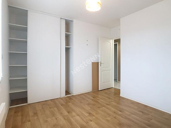 Maison de plain pied à vendre sur Tillières