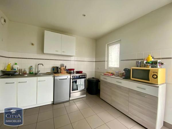 Appartement à louer 4 pièces 106.63m² Saint-Pierre-des-Corps (37700)
