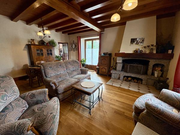 Maison à vendre à Saint-Saud-Lacoussière (24470) - Dordogne