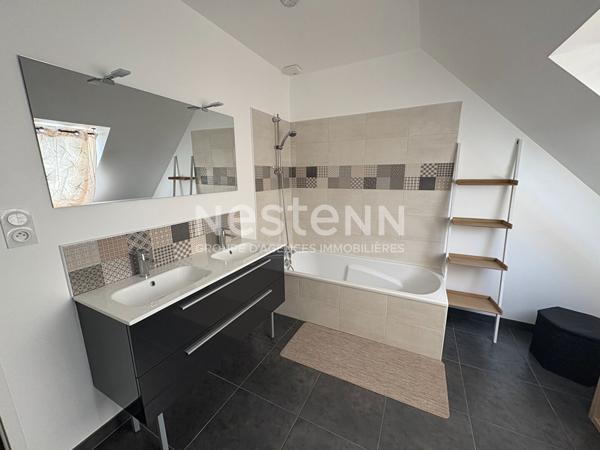 Maison contemporaine 4 chambres avec vie de plain-pied - Questembert proche commodités