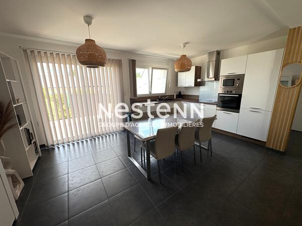 Maison contemporaine 4 chambres avec vie de plain-pied - Questembert proche commodités