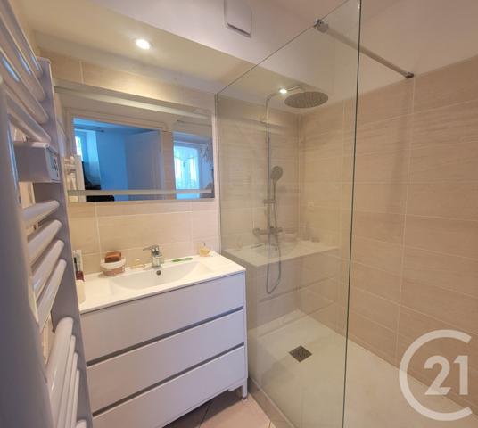 Appartement T2 à vendre  3 pièces - 116,02 m2 STE MAXIME - 83