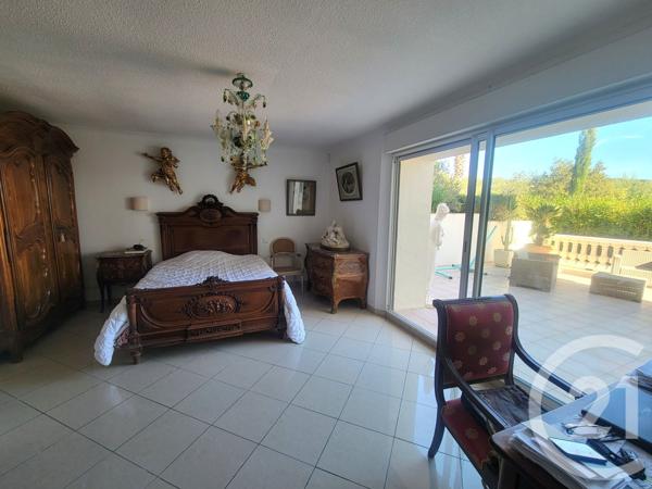 Appartement T2 à vendre  3 pièces - 116,02 m2 STE MAXIME - 83