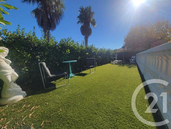 Appartement T2 à vendre  3 pièces - 116,02 m2 STE MAXIME - 83