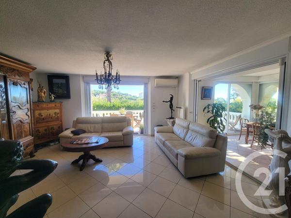 Appartement T2 à vendre  3 pièces - 116,02 m2 STE MAXIME - 83