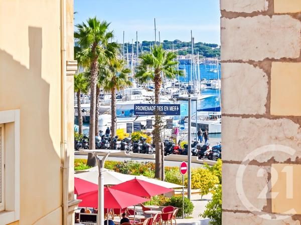 Appartement F3 à vendre  3 pièces - 62,48 m 2   BANDOL  - 83