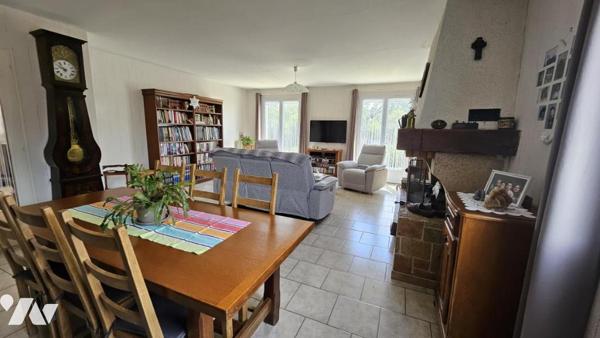 À VENDRE – Maison familiale avec grand terrain à Vivonne (86370)