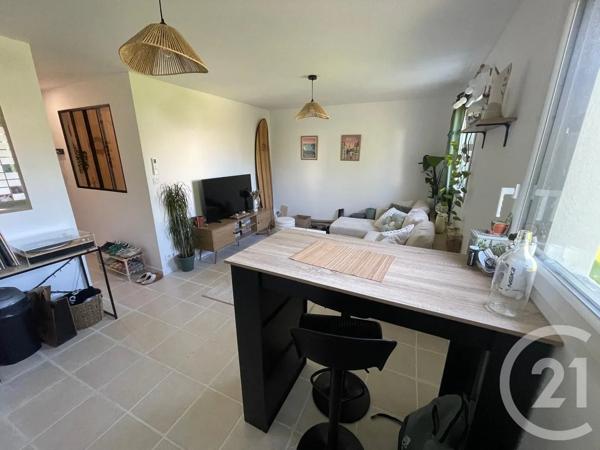 Immeuble à vendre  130 m 2   VANNES  - 56