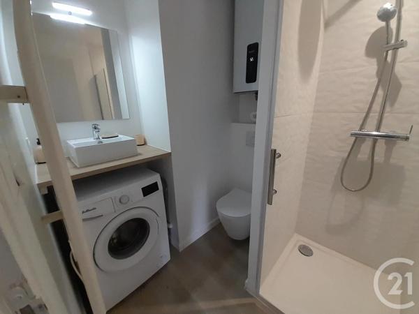 Immeuble à vendre  130 m 2   VANNES  - 56