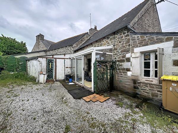 Maison à rénover à vendre - Maison à rénover dans une impasse du bourg de Langueux à proximité directe des commerces !