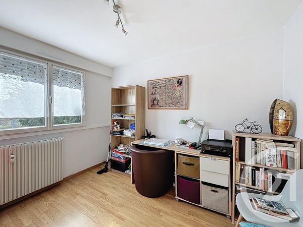 Appartement F5 à vendre  4 pièces - 80,36 m2 HERICOURT - 70