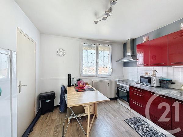 Appartement F5 à vendre  4 pièces - 80,36 m2 HERICOURT - 70