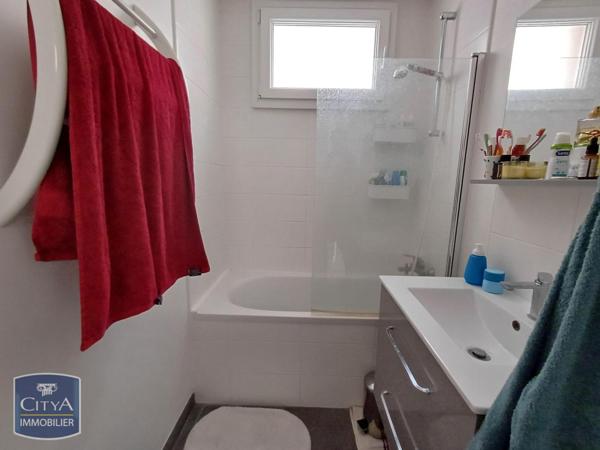 Appartement à louer 4 pièces 91.54m² Lille (59000)