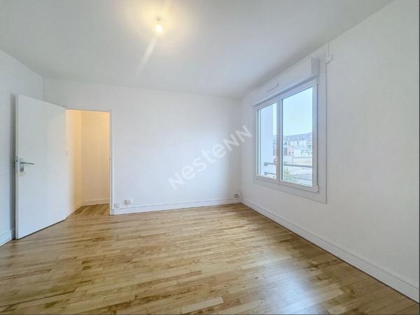 Immeuble à Tours entièrement rénové.