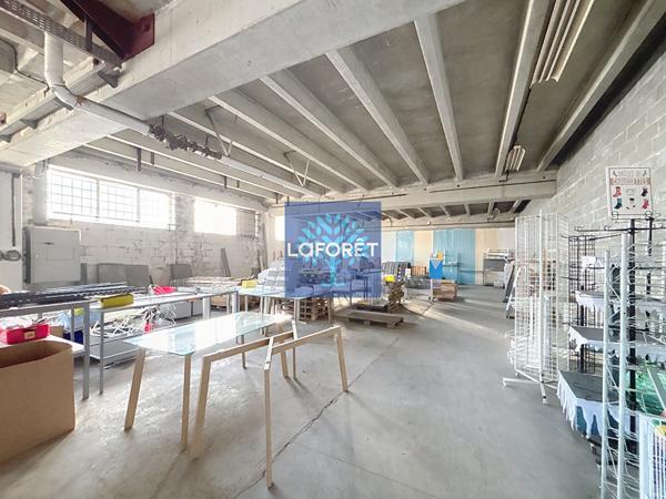 Location local commercial Saint-Léonard - 260 m² - 840 €/mois