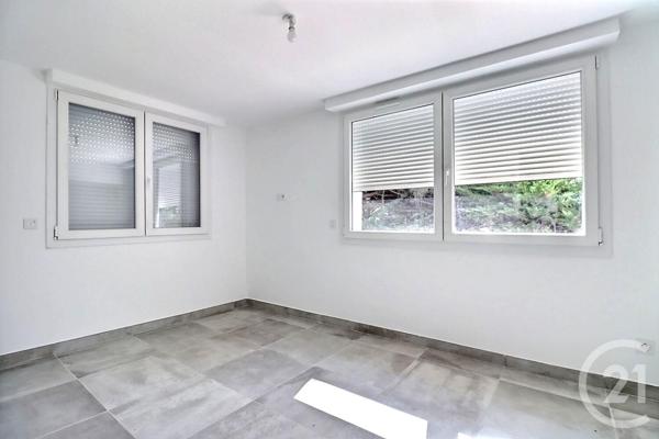 Appartement T3 à vendre  3 pièces - 73,50 m2 ST AYGULF - 83