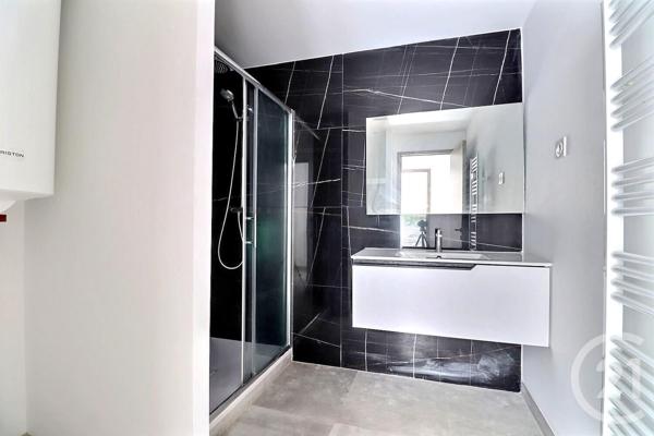 Appartement T3 à vendre  3 pièces - 73,50 m2 ST AYGULF - 83