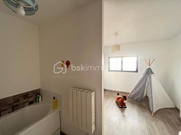 Maison en pierre de 172,86 m²